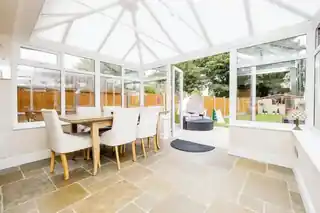 358 Brentwood Road, photo 3