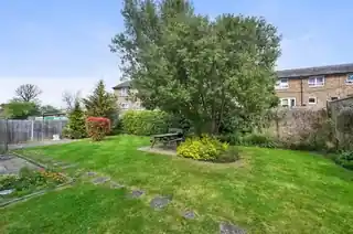 35B Ashchurch Park Villas, photo 3