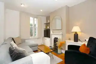 36 Admaston Road, photo 2