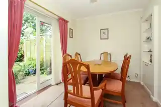 36 Beechwood Avenue, photo 3