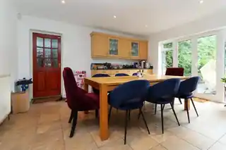 36 Bishops Avenue, photo 3