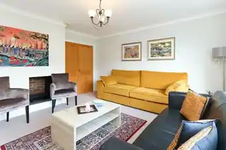 36 Bishops Avenue, photo 4