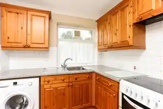 36 Blenheim Road, photo 4