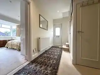 36 Chartley Avenue, photo 4