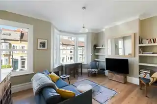 36 Commercial Way, photo 3