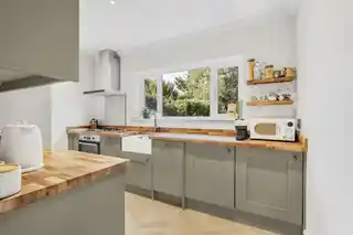 36 Coulsdon Road, photo 3