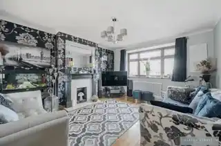 36 Farnes Drive, photo 3