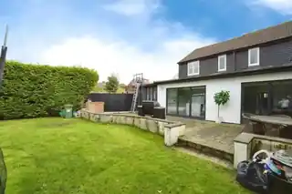 36 Hamilton Avenue, photo 2
