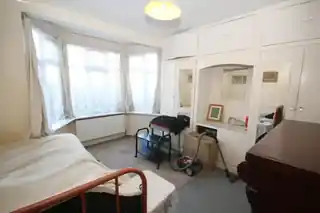 36 Heather Park Drive, photo 4