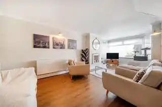 36 Howard Avenue, photo 2