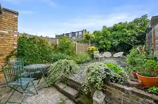 36 Lidfield Road, photo 3