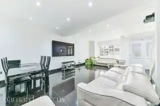 36 Linden Avenue, photo 3