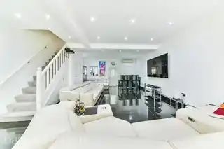 36 Linden Avenue, photo 4