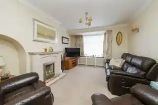 36 Meadow View Road, photo 2