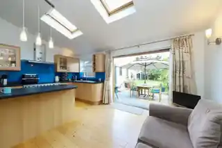 36 Meadow View Road, photo 4
