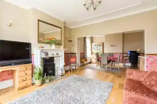 36 Myddelton Park, photo 2