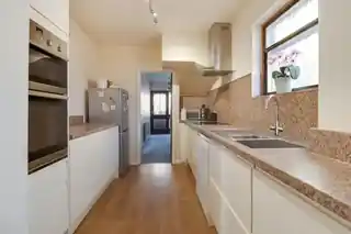36 Orchard Avenue, photo 3