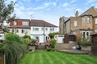 36 Park Road, photo 2