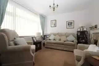 36 Porthkerry Avenue, photo 2