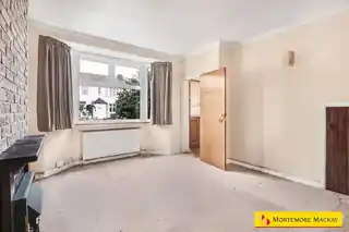 36 Sandringham Close, photo 2