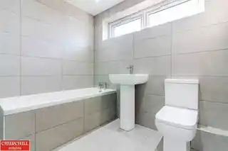 36 Westmorland Close, photo 4