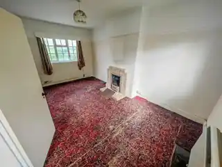 36 Whinyates Road, photo 2