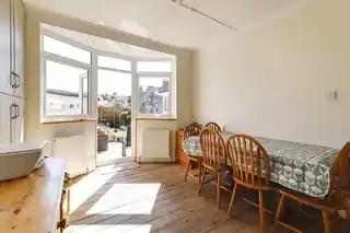 36 Yorkshire Gardens, photo 3