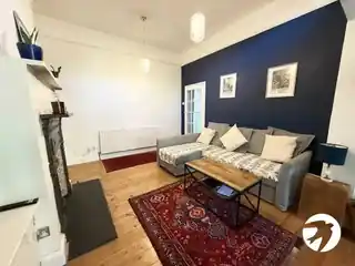 36A Longhurst Road, photo 3