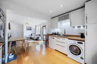 36A Louisville Road, photo 2
