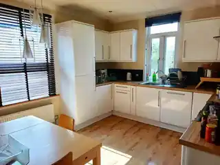 36A Station Road, photo 3