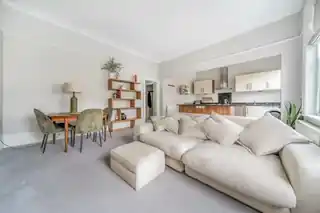 36C Wickham Road, photo 2