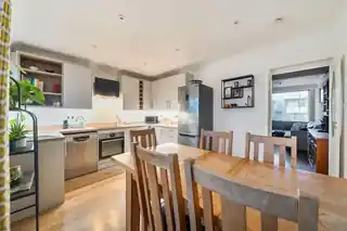 37 Ashby Avenue, photo 3