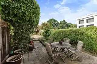 37 Constance Road, photo 2