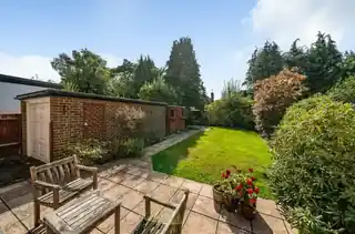 37 Evelyn Drive, photo 2