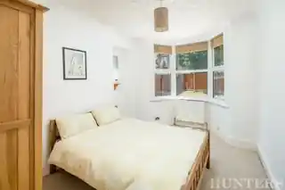 37 Fairbourne Road, photo 4
