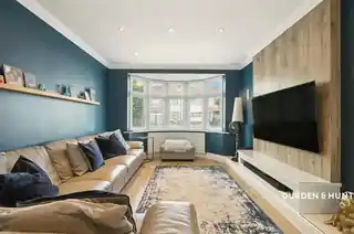 37 Grosvenor Road, photo 2