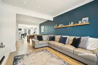 37 Grosvenor Road, photo 3