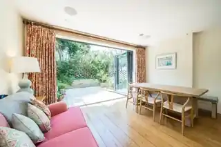 37 Kimberley Road, photo 4