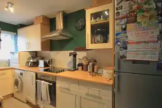 37 Nicholas Close, photo 2