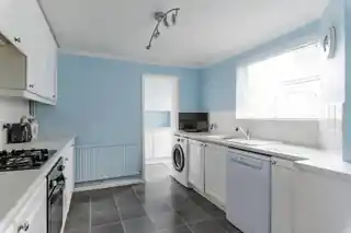 37 Parish Lane, photo 3
