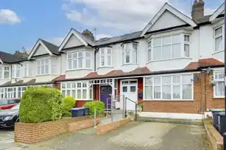 37 Parsonage Gardens, photo 2