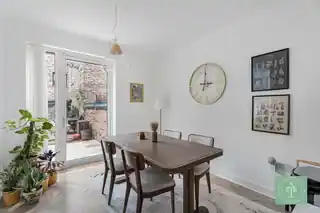 37 Sayersbury Way, photo 2