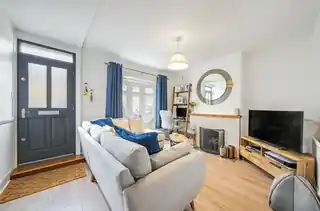 37 St James Road, photo 2