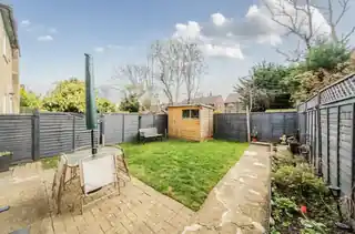 37 Windsor Road, photo 2