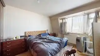 37 Young Road, photo 2