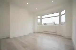 370A West End Road, photo 4