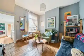 37A Salehurst Road, photo 2