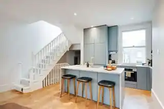 37B Ashburnham Road, photo 3