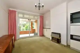 38 Anglesey Court Road, photo 3