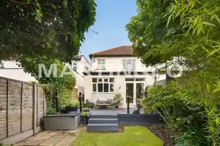 38 Ashbourne Avenue, photo 4
